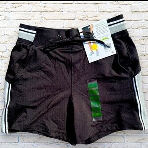 NWT Earth Yoga French Terry Rib Trim Black Women's Shorts Size Large